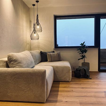 Apartments Riese نيوستيف ام ستوبيتا الغرفة الصورة